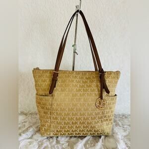 MICHAEL KORS gold Voyager canvas leather tote shoulder bag